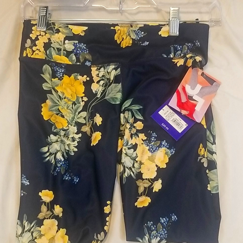 Athletic leggings